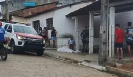 Homem é morto em desentendimento durante partida de baralho em bar