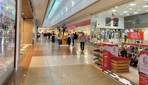 Mulher furta bonecas em loja de brinquedos no shopping de Arapiraca