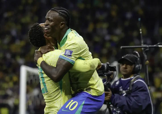 Brasil vence primeira com Carlo Ancelotti e se classifica para a Copa do Mundo