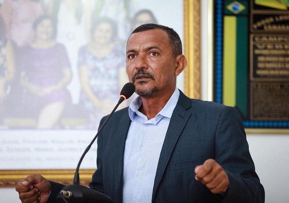 Vereador Vânio de Souza denuncia ao MPF supostas fraudes na Educação em Campo Alegre e solicita investigação