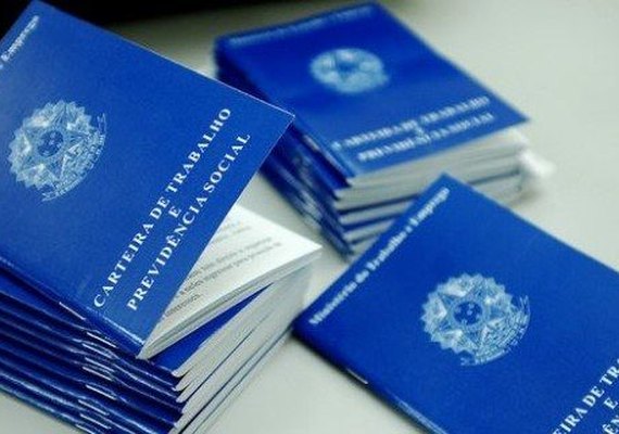 Pequenas empresas contrataram 60% mais que grandes em 2016