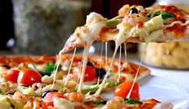 Procon proíbe cobrança de pizza de dois sabores com preço da mais cara