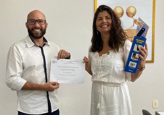 Fórum de Arapiraca premia vencedoras da coleta seletiva