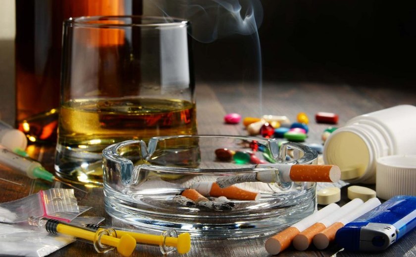 Especialistas Alertam Para O Aumento Do Consumo De Bebidas E Drogas 4706
