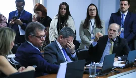 Reserva de 20% das vagas no parlamento para mulheres não é consenso