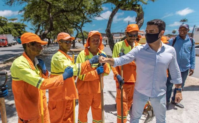 Prefeitura lança campanha Eu Amo a Lagoa para fortalecer convívio social na orla lagunar