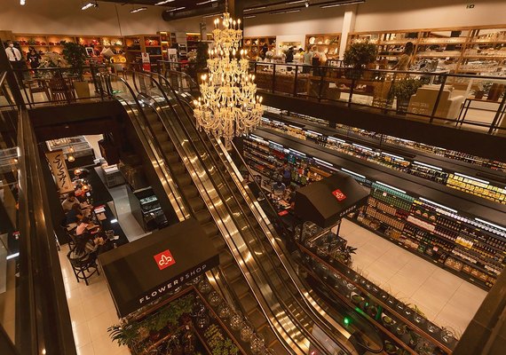 Palato celebra 32 anos de história com sorteios de prêmios para os clientes