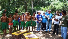 Comunidade Indígena Xukuru-Kariri recebe 'capotes' 