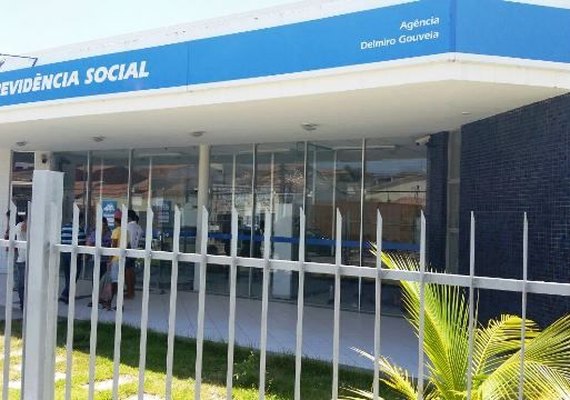 Filho agride a mãe de 76 anos por causa do cartão de aposentadoria