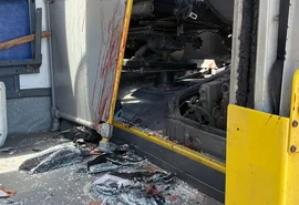 Acidente com micro-ônibus deixa doze feridos no Pontal da Barra, em Maceió