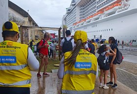 Seprev lança guarnição bilíngue do Ronda no Bairro para reforçar segurança aos turistas em Maceió