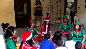 Brinquedoteca do HE vai às comunidades e faz alegria das crianças