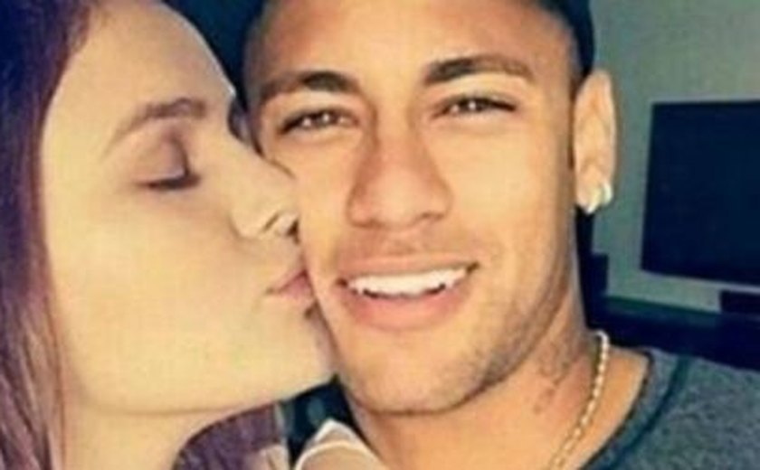 Família de Neymar é contra romance do craque com Bruna Marquezine
