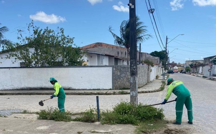 Prefeitura inicia mutirão de limpeza no Eustáquio Gomes