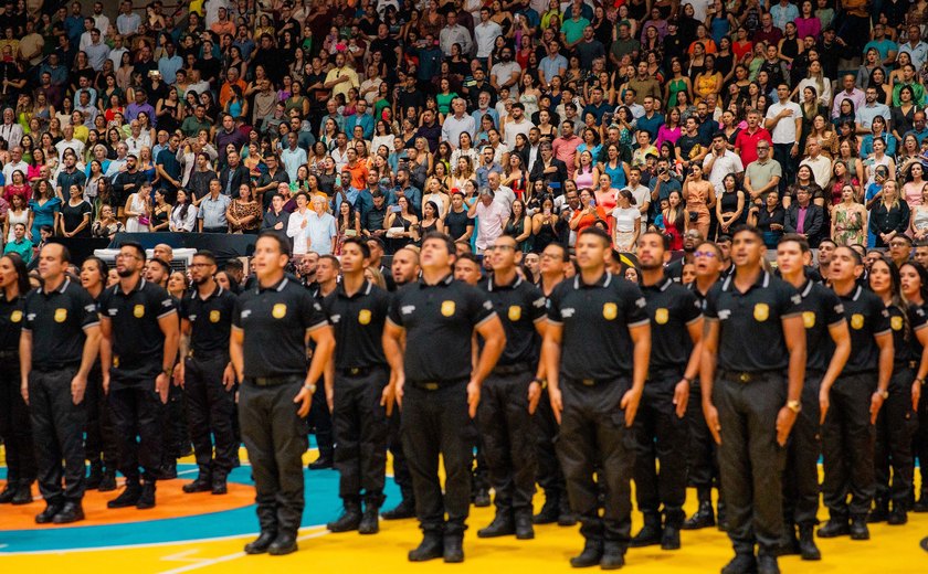 Segurança de Alagoas é reforçada com formatura de 300 novos policiais civis