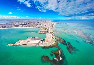 Maceió lidera avanço nas reservas de turistas estrangeiros no Brasil, aponta Civitatis