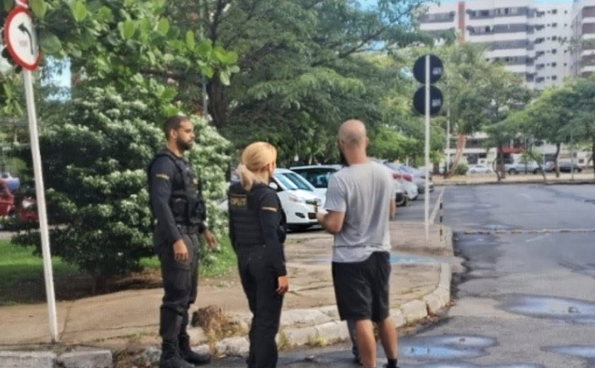 PC/AL recupera celular de turista na Jatiúca após realizar rastreamento