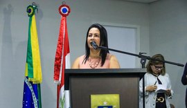 Roseane Vasconcelos assume a Educação com compromisso de manter a evolução dos índices