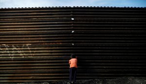 Trump ameaça fechar a fronteira caso não consiga orçamento para construir muro