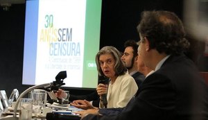 Transparência e jornalismo de qualidade são armas contra notícias falsas