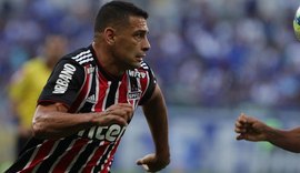 Diego Souza marca novamente e elogia estreia de garoto Luan como titular