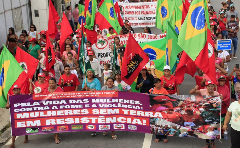 No Dia Internacional da Mulher, elas ocupam as ruas de Maceió