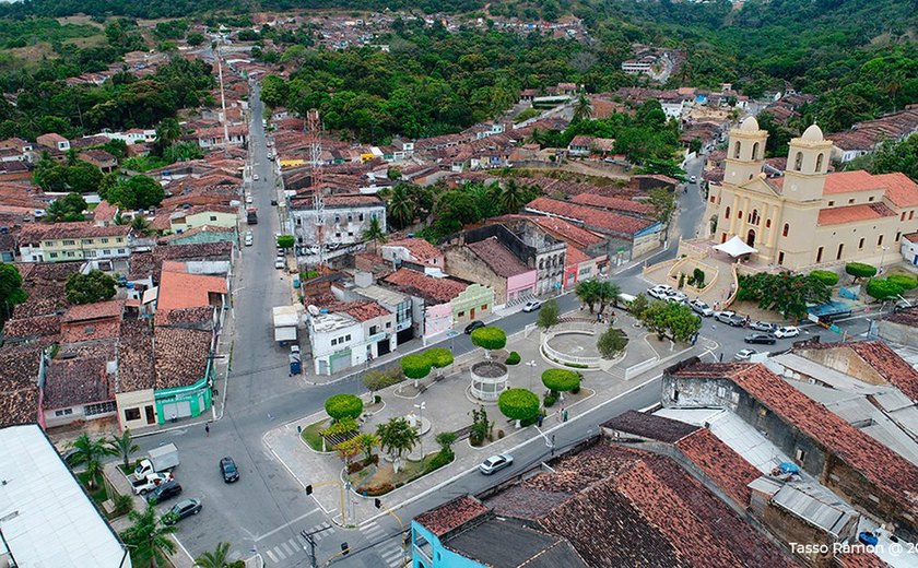 Corpo de jovem de 19 anos é encontrado em rio de Pilar com diversas marcas de tiros