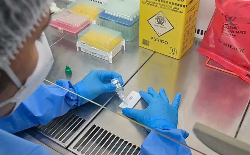 Anvisa atualiza regras sobre controle de qualidade em laboratórios
