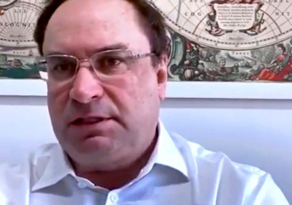Para reforçar aulas no isolamento, Luciano anuncia sete laboratórios de aprendizagem  