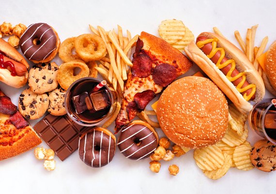 Dia Nacional do Combate ao Colesterol: nutricionista alerta sobre os riscos relacionados à alimentação