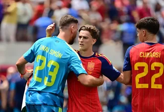 Espanha e Portugal, EUA e Bélgica jogam hoje pelas oitavas de final