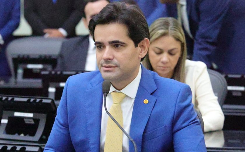 Deputado denuncia suposta 'indústria da multa' em Arapiraca