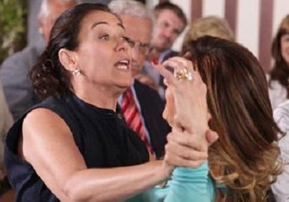 Vem por aí! Tereza leva surra de Griselda ao humilhá-la