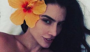 Cleo Pires posa sensual e rebate críticas na internet: 'Recalcada'