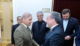 Governo iraniano apresenta condições para fim da guerra e recusa negociar com EUA