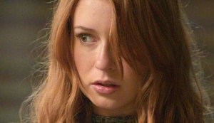 Vem por aí! Eliza vence concurso, mas acaba presa