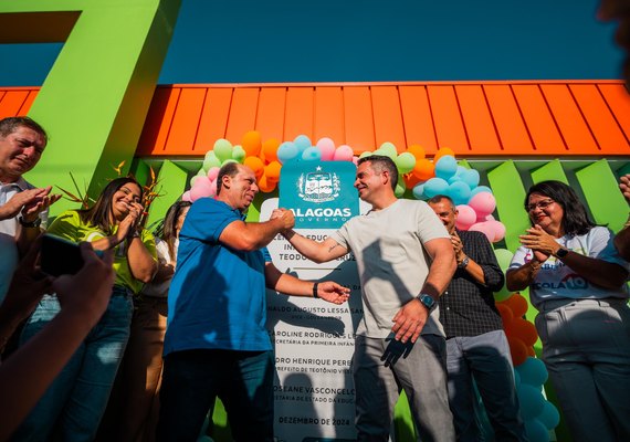 Governador entrega a 64ª creche Cria em Alagoas, em Teotônio Vilela