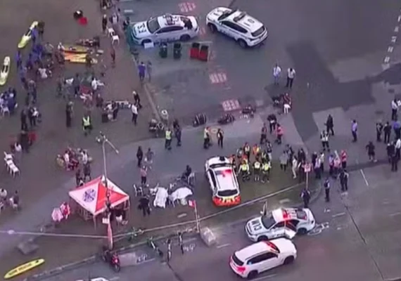 Atentado terrorista deixa 16 mortos na Austrália; um suspeito é morto e outro, detido