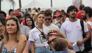 Famosos comparecem à manifestação no Rio de Janeiro e pedem Diretas Já