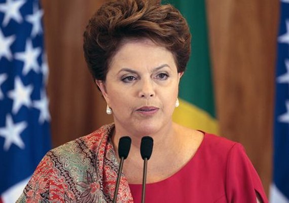 Delatores dizem que Dilma Rousseff tratou pessoalmente de caixa 2