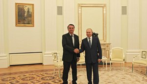 Presidente Bolsonaro faz declaração na Rússia após encontro com Putin