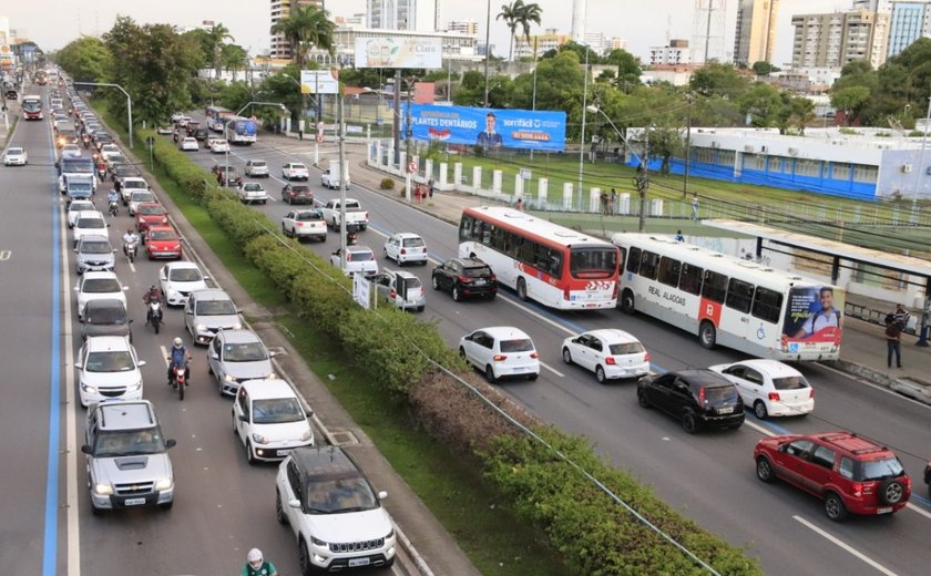 Detran/AL divulga calendário de licenciamento de veículos para 2022