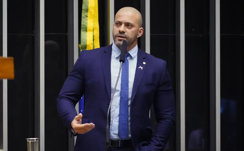 Preso nesta terça, Daniel Silveira usou ida ao hospital como álibi, diz Moraes