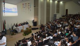 Maceió sedia seminário internacional sobre Educação Infantil