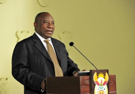 Governo de transição toma posse na África do Sul