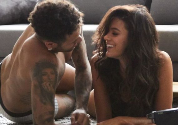 Bruna Marquezine e Neymar faturam quase R$ 2 milhões por campanha