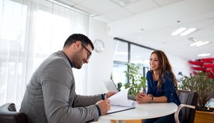 Além do currículo: 6 habilidades que ajudam a conquistar uma vaga