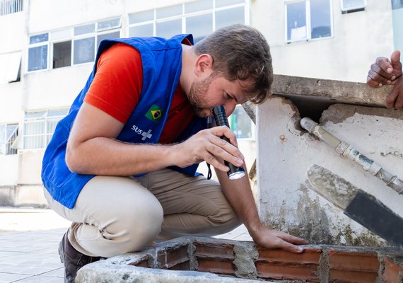 Com 19 óbitos este ano em Alagoas, Sesau orienta como evitar criadouros do mosquito da dengue