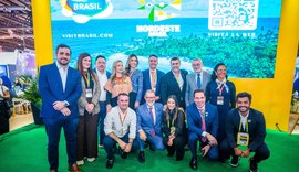 Governador de Alagoas lança Marca Nordeste na Feira Internacional de Turismo