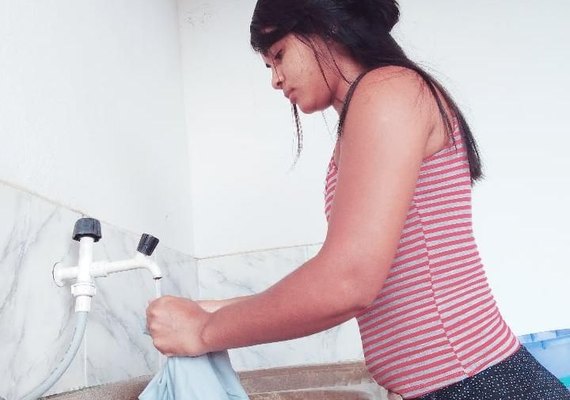 Mais de 100 mil alagoanos têm direito a Tarifa Social, mas não recebem o benefício